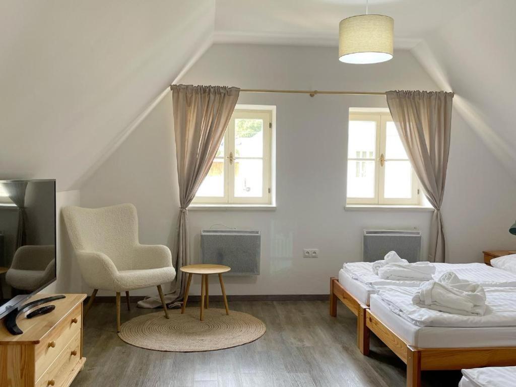 Siglisberg Villa Banska Stiavnica Bagian luar foto